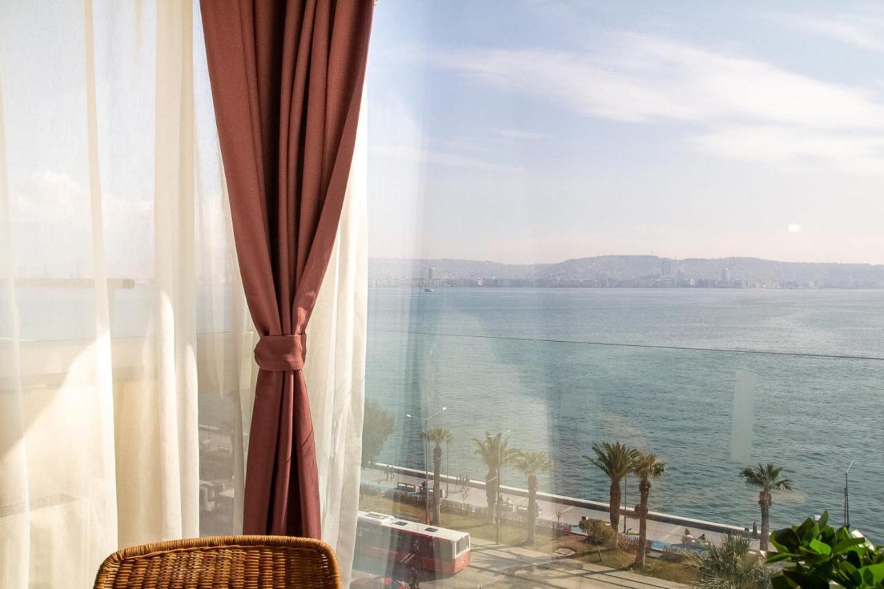 Exceptional Flat With Gorgeous Sea View In Izmir Apartment Bagian luar foto
