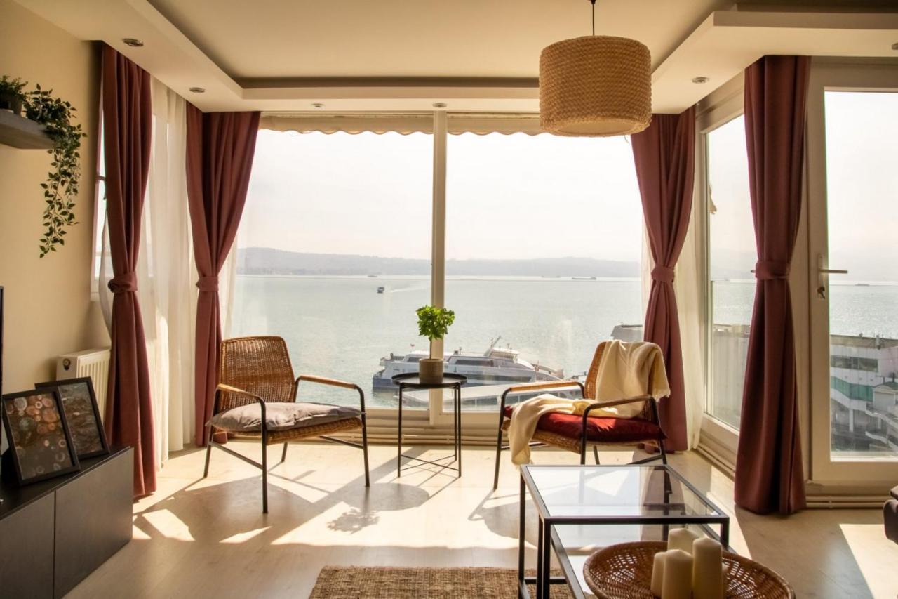 Exceptional Flat With Gorgeous Sea View In Izmir Apartment Bagian luar foto