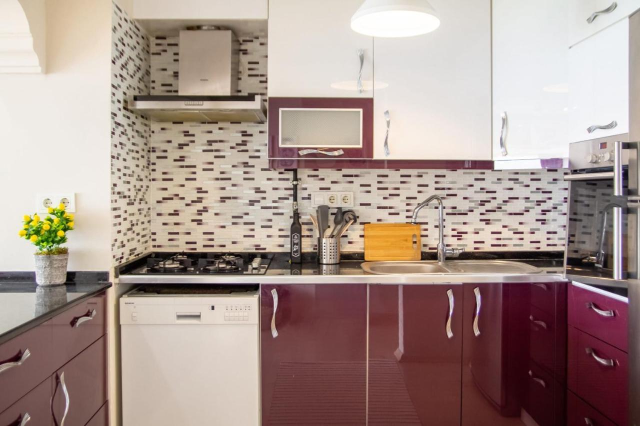 Exceptional Flat With Gorgeous Sea View In Izmir Apartment Bagian luar foto